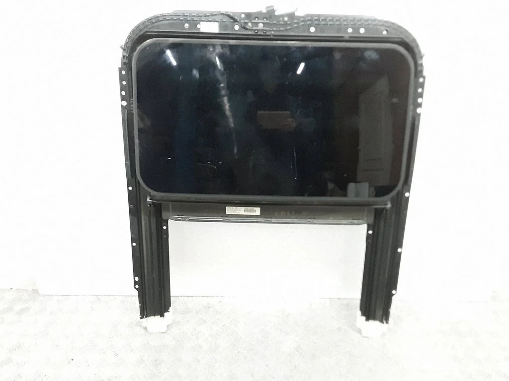 Katuseluugi komplekt – Audi A7 S7 4G (2011-2017)