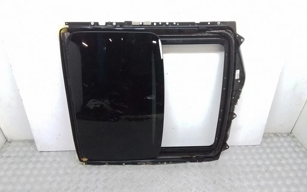 Sunroof set – BMW 7 Series F01 F02 F03 F04 (2008-2016)