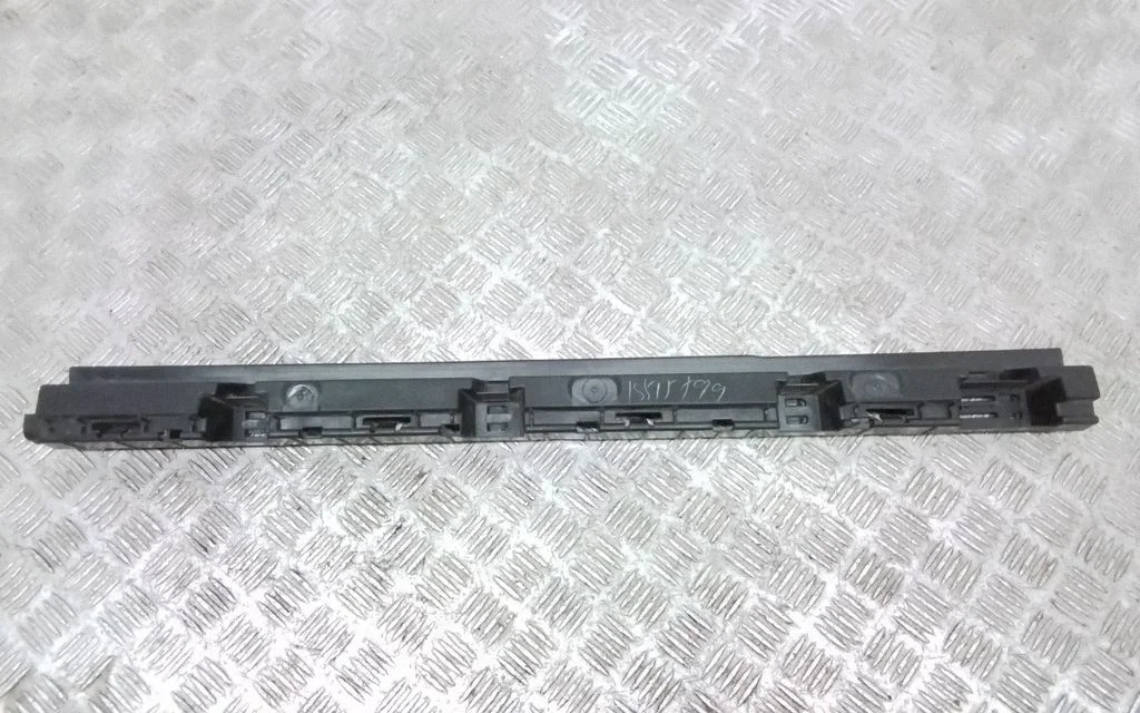 Sill supporting ledge – Volvo S90, V90 (2016-)