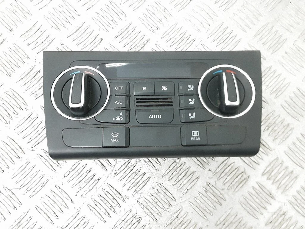 Climate control unit 8U0820043F