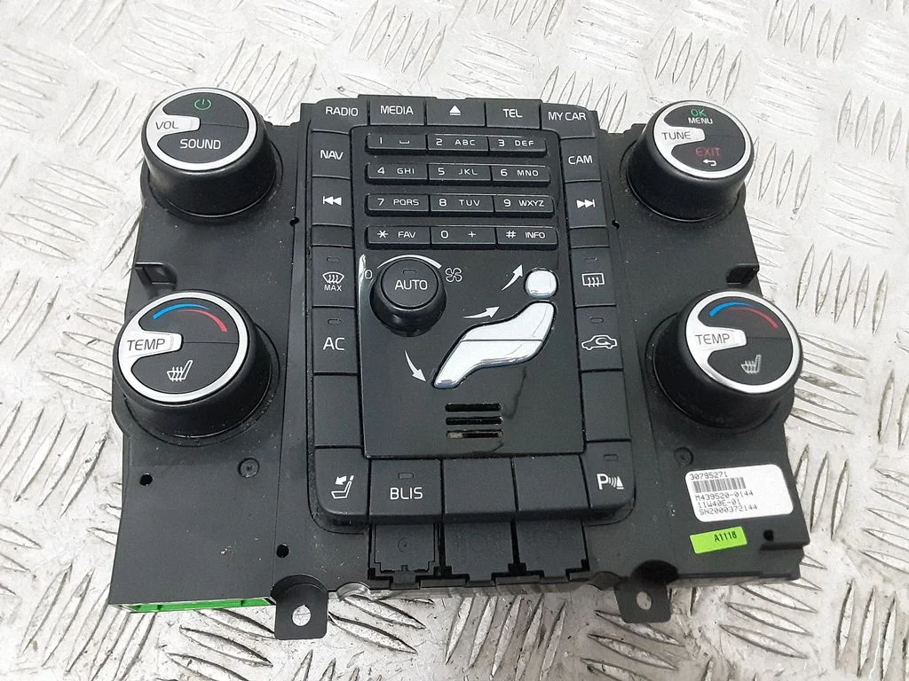 Climate control unit – Volvo XC60 (2009-2013)
