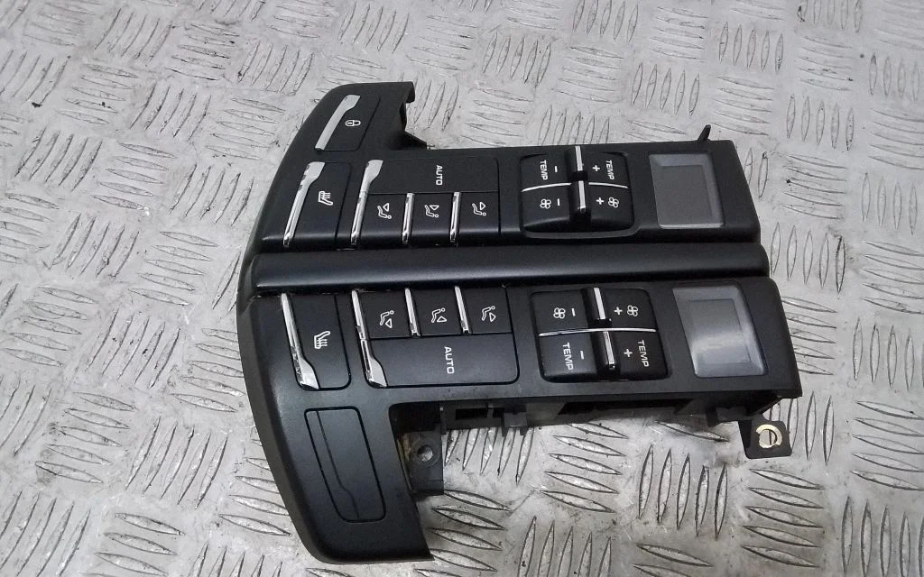 Climate control unit 7P5907049J
