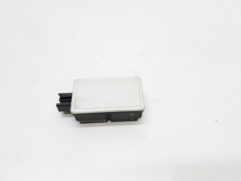 Door central lock control unit/module – Volvo S60 (2011-2013)