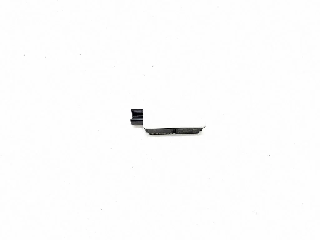 Door central lock control unit/module – Volvo S60 (2011-2013)