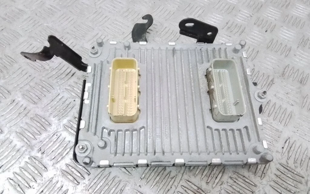 Engine control unit/module – Chrysler Pacifica (2017-)