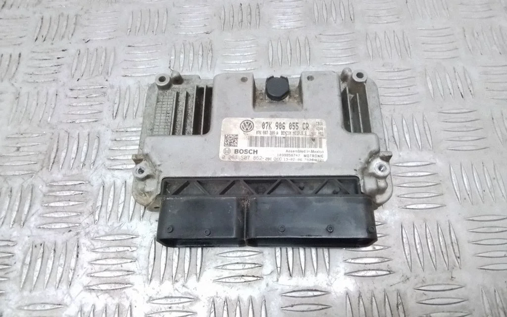 Sterownik silnika 07K906055CR