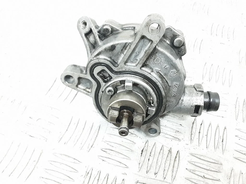 Vacuum pump 31219463