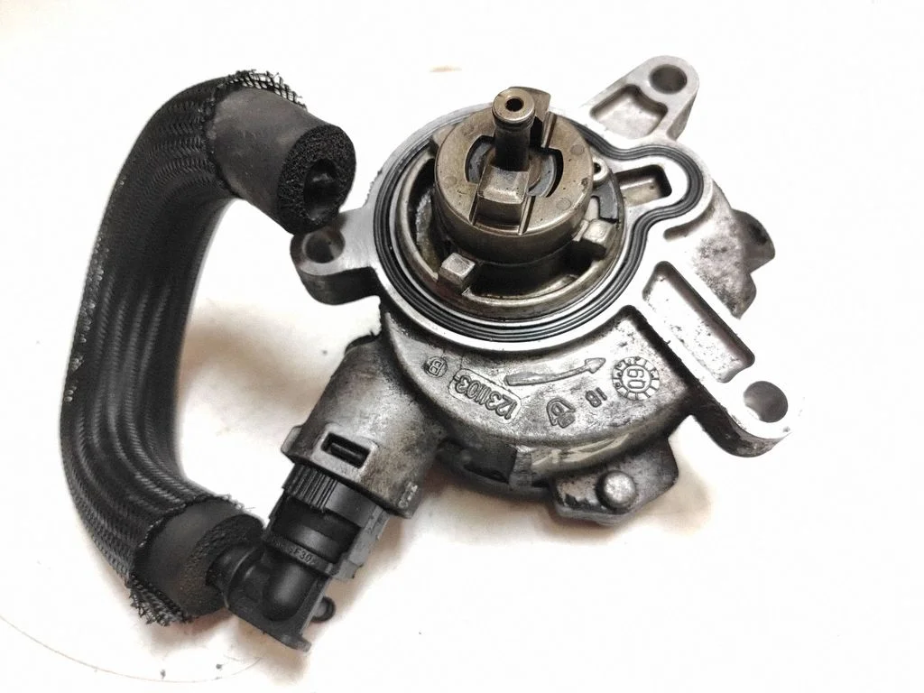 Vacuum pump – Volvo S80 (2007-2013)