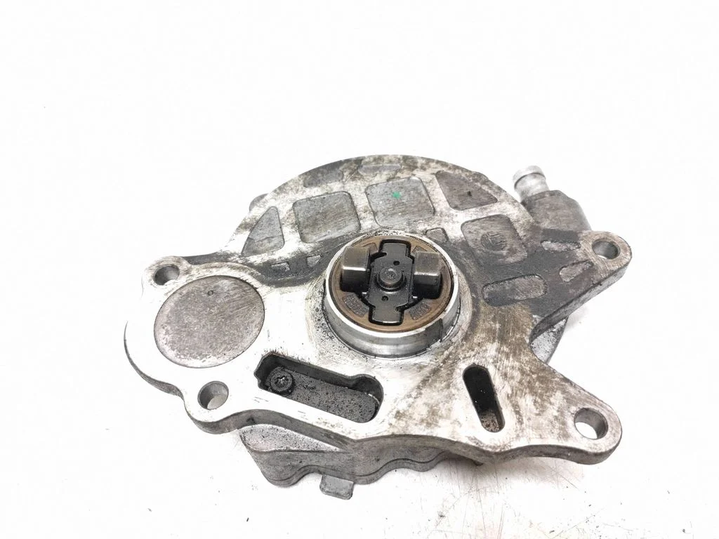 Vacuum pump 03L145100