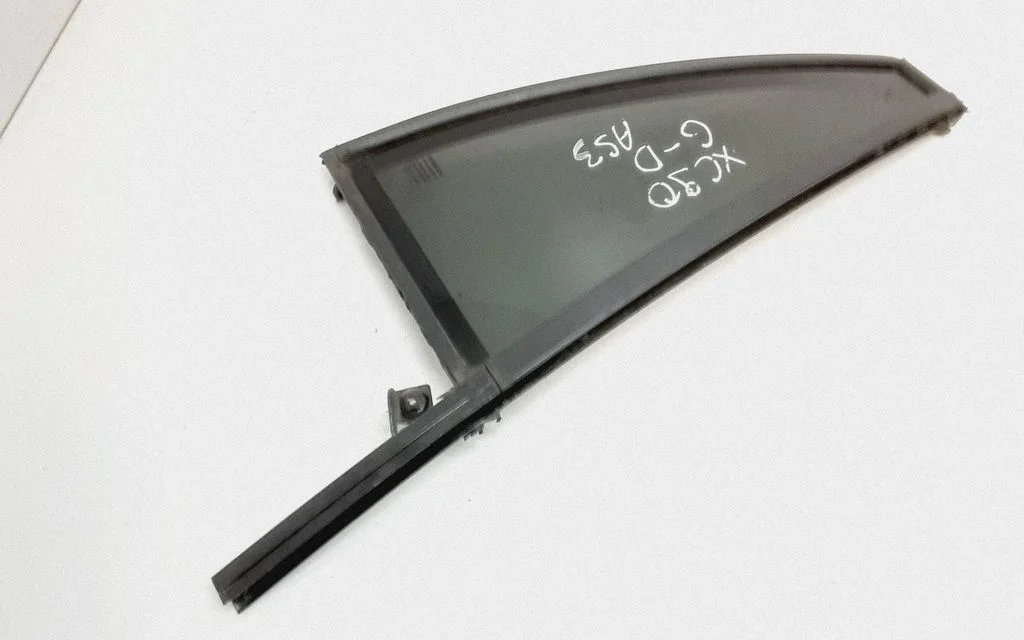 Rear vent window glass – Volvo XC90 (2003-2006)