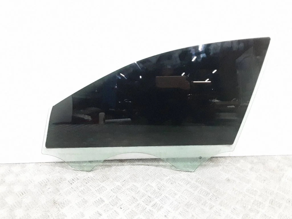 Front door window glass four-door 4H0845201A