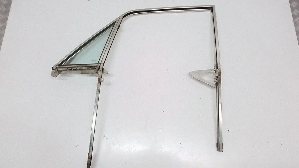 Front door vent window glass four-door – Rolls-Royce Silver Spur (1980-1998)