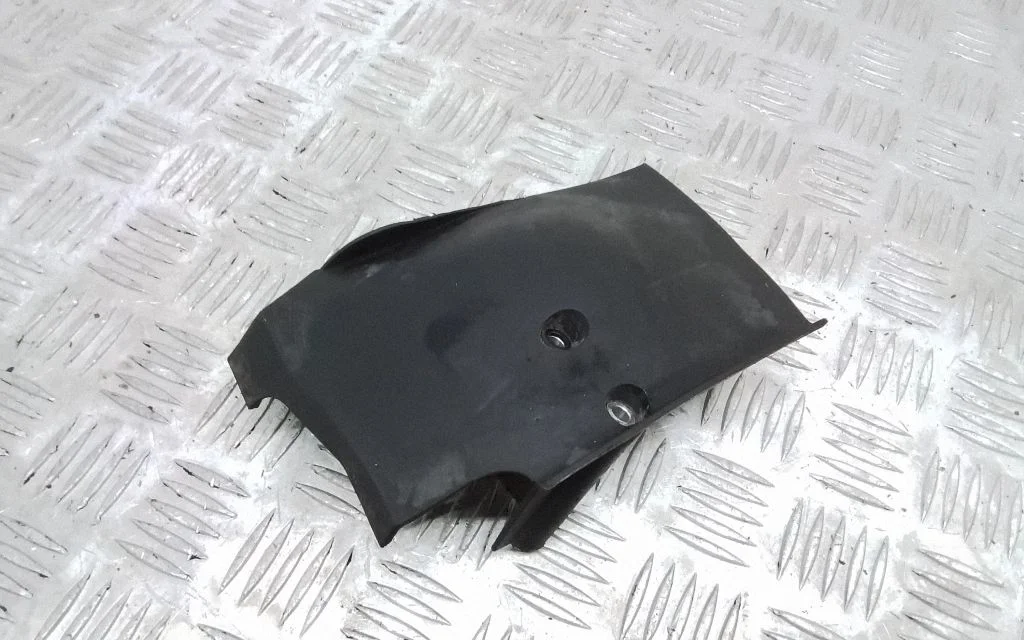 Front mudguard 7L5615447