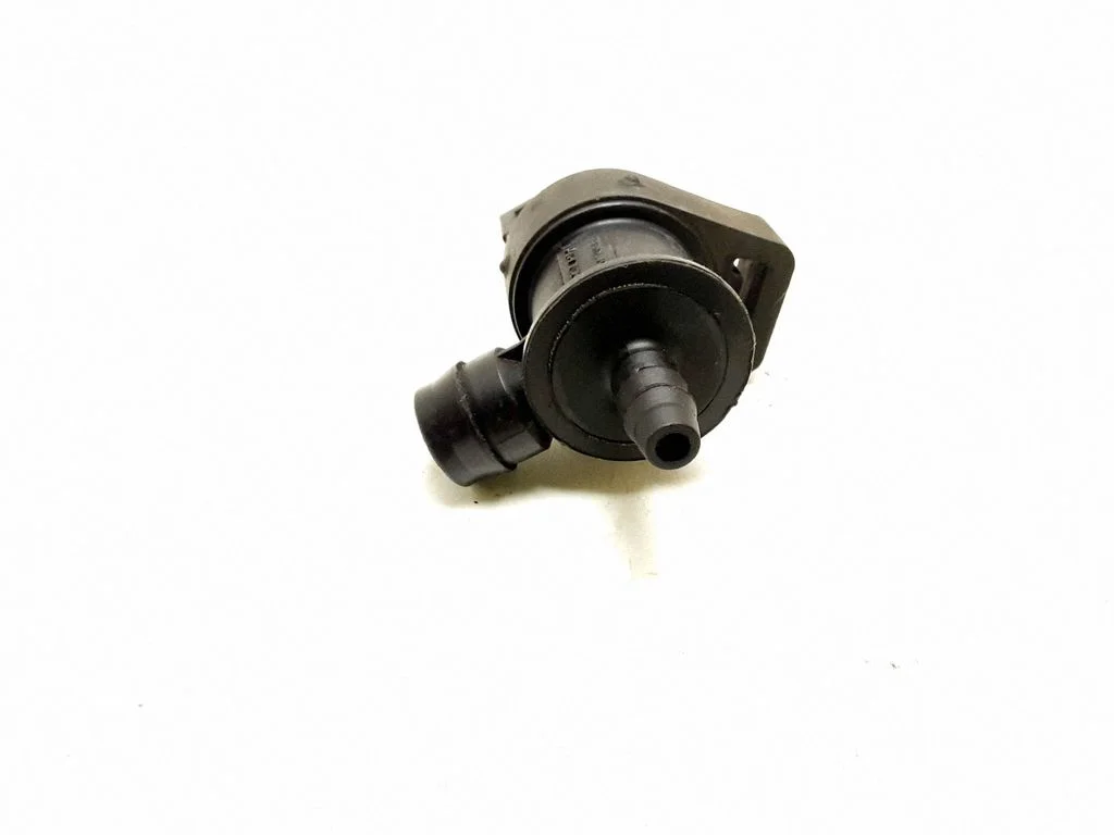 Vacuum valve 8653857