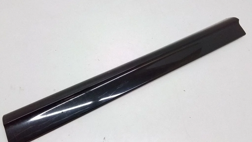 Front door trim (molding) 8R0853960B