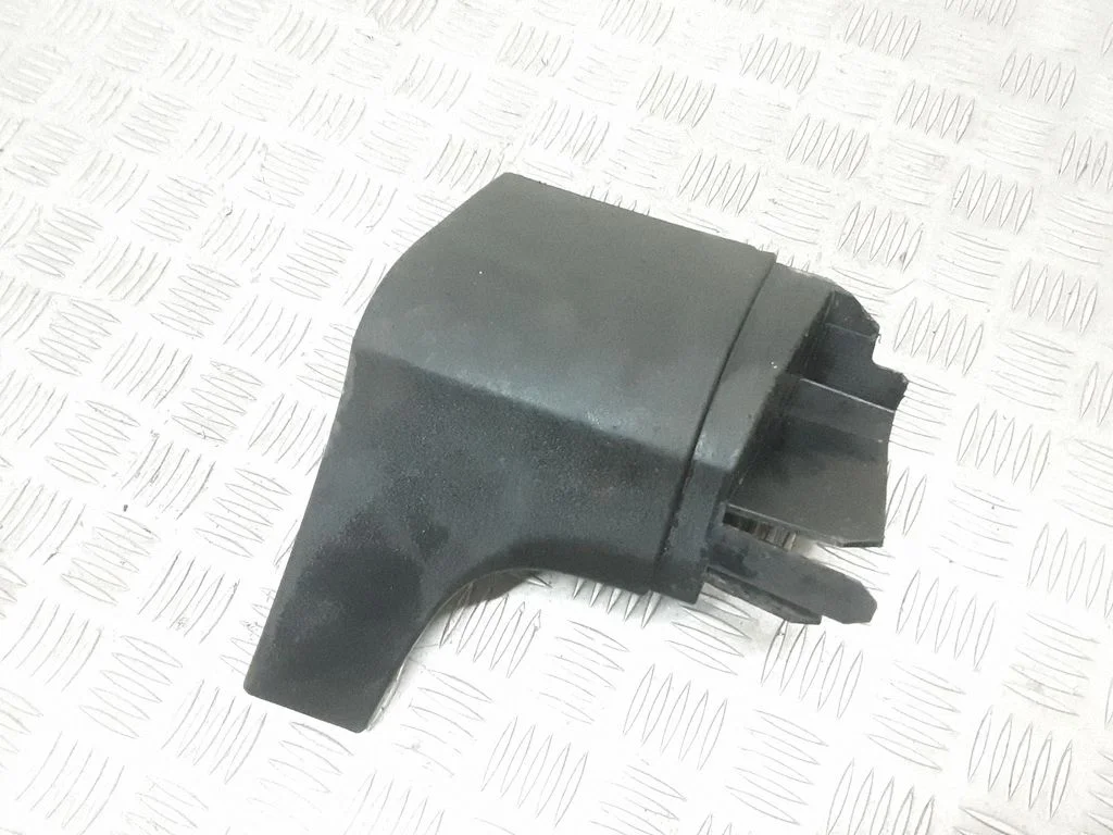 Rear bumper corner part panel trim – Volvo XC60 (2009-2013)