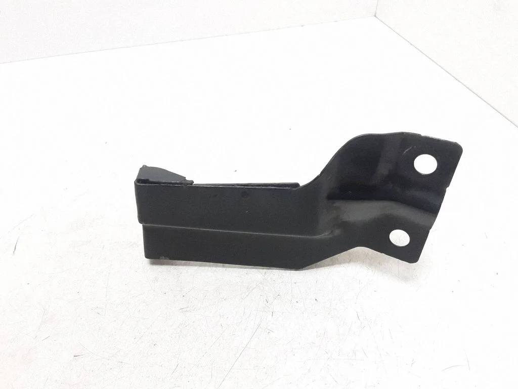 Radiator support slam panel bracket