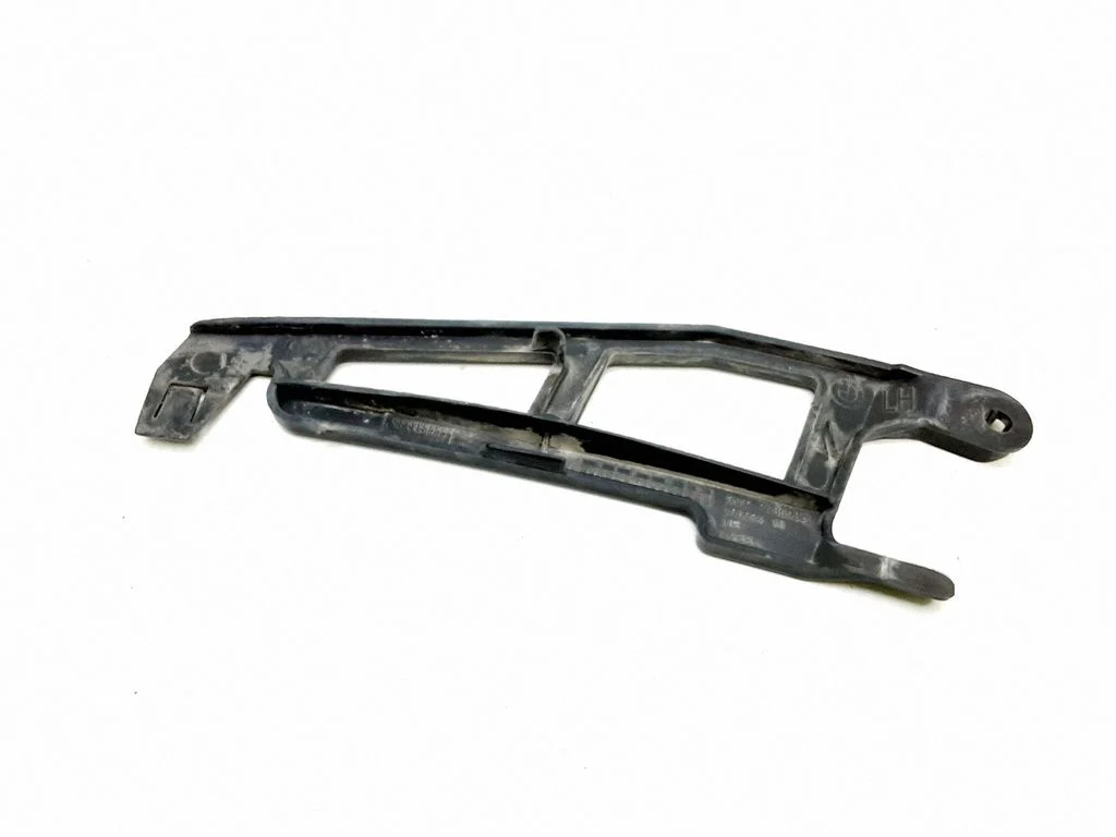 Bumper support mounting bracket corner – BMW X5 E70 (2006-2013)