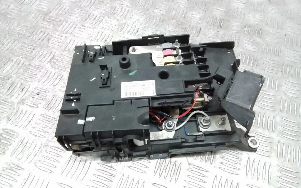 Fuse module 7P0937548H