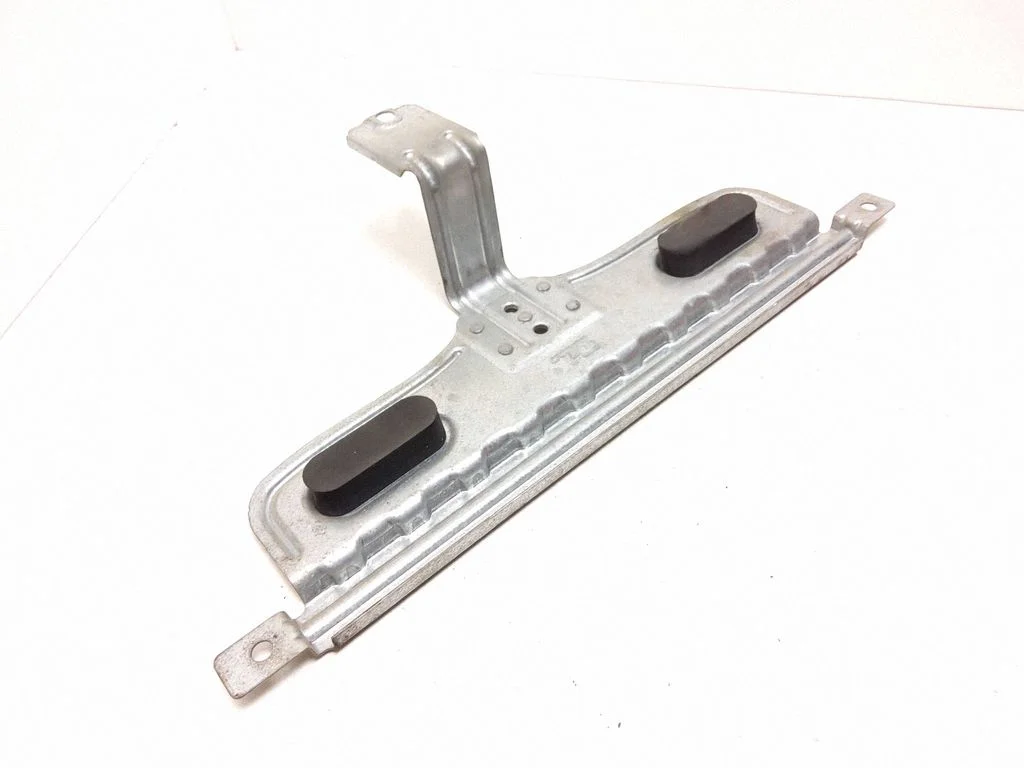 Battery tray – Volvo XC90 (2007-2014)
