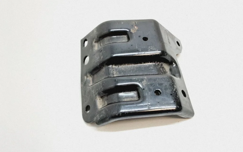 Battery bracket 37130D3000