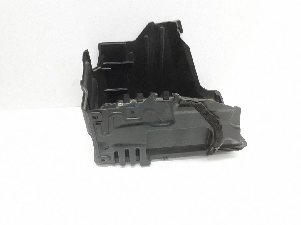 Battery tray – Volvo XC70 (2008-2013)