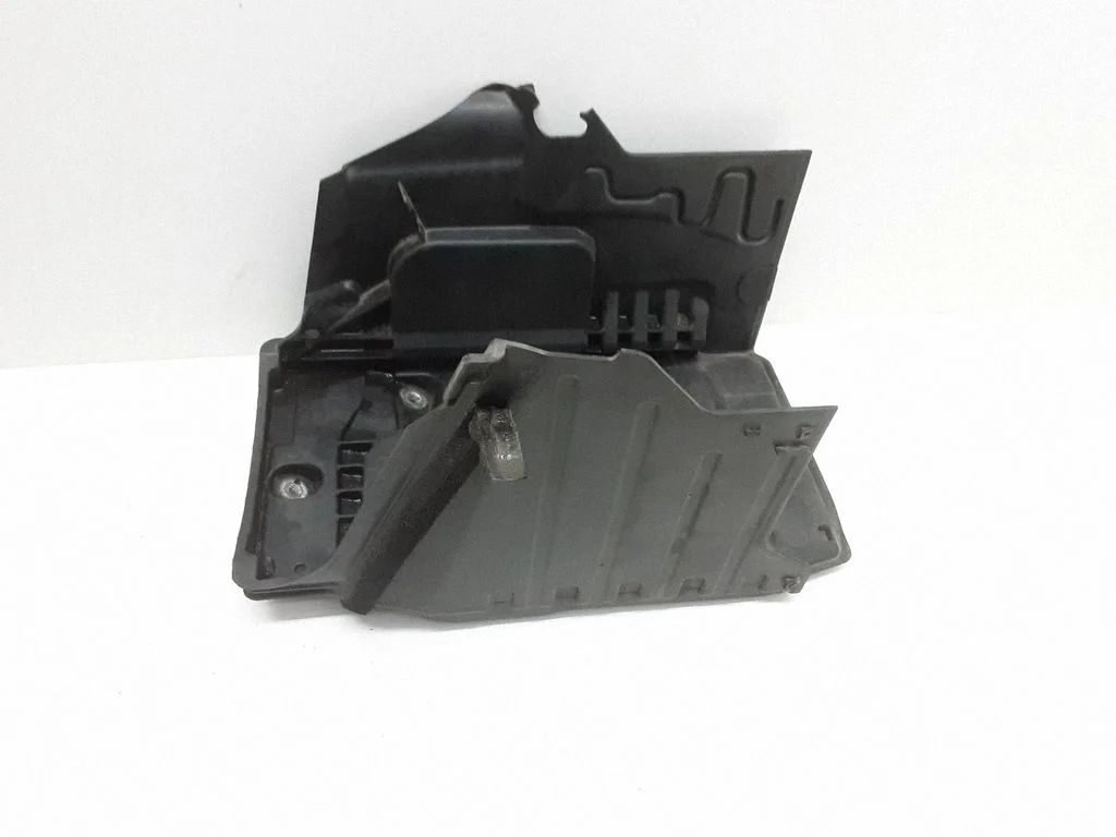 Aku kast – Volvo S80 (2007-2013)