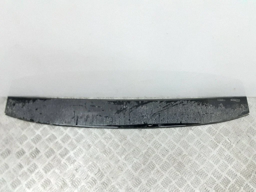 Cita ārējā detaļa M8E2517C78G