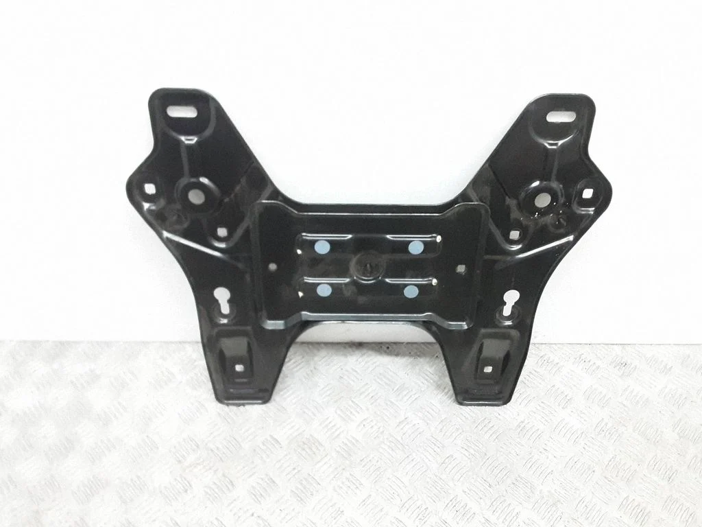 Other under body part A2326107800
