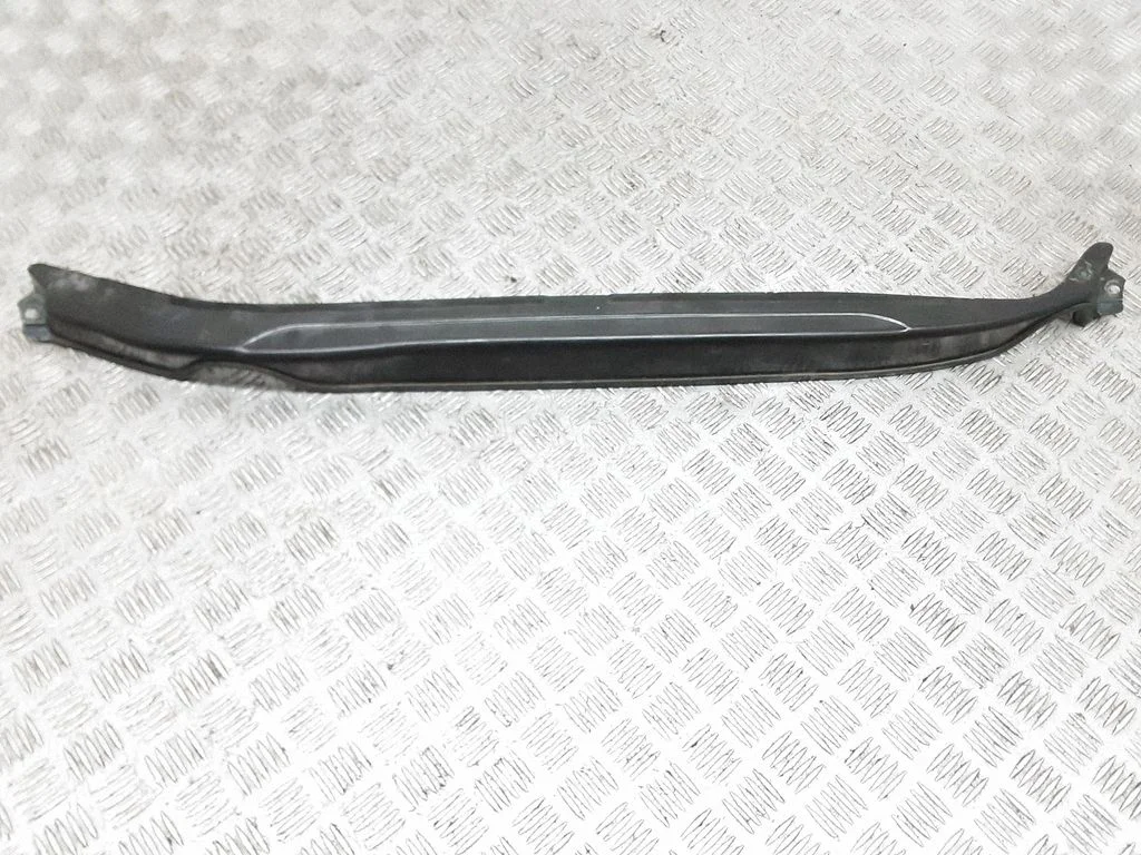 Muu mootoriruumi osa 5F0805275