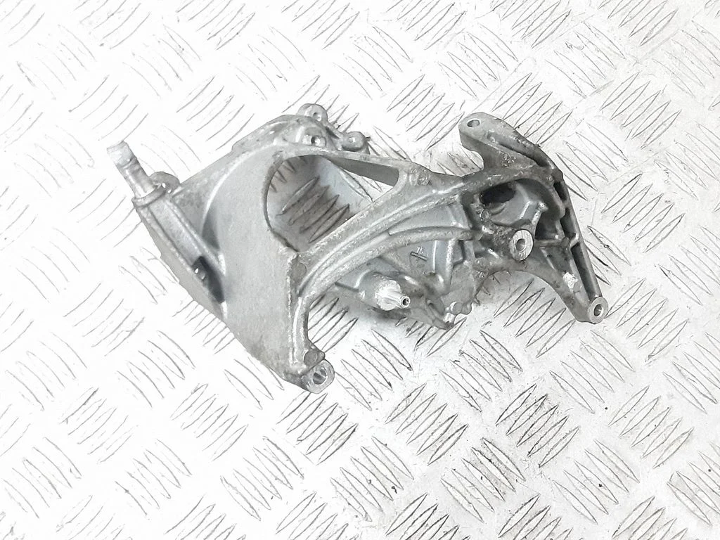 Kütusefiltri hoidik – Citroen C4 Grand Picasso (2013-2018)