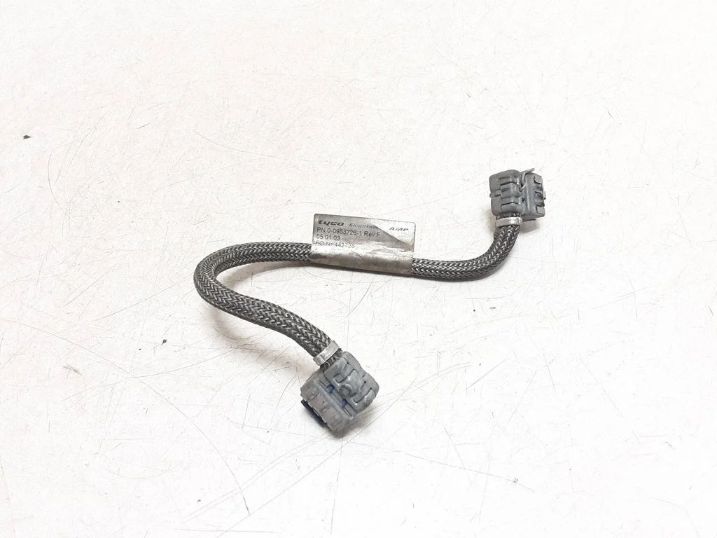 Esitule(de) juhtmestik – Volkswagen Passat CC (2008-2016)