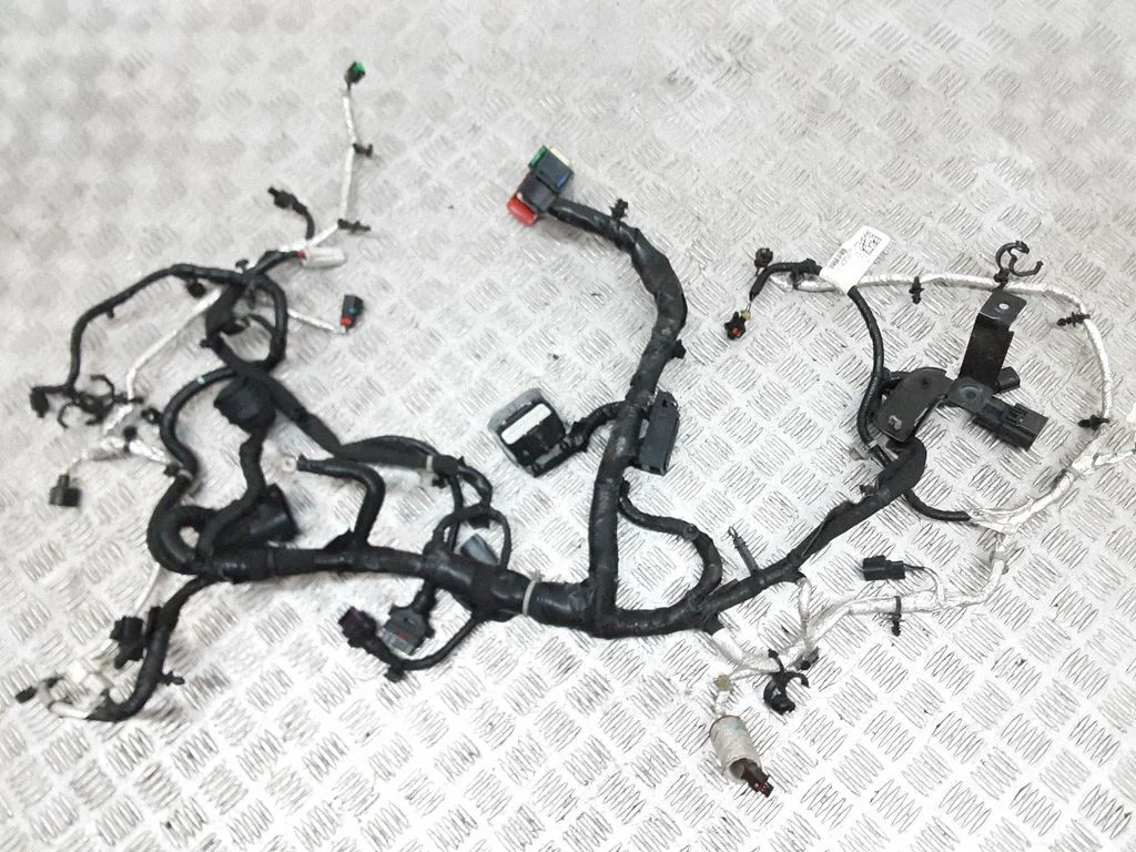 Engine installation wiring loom – Chrysler Pacifica (2017-)