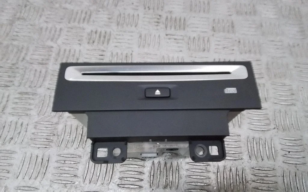 CD/DVD changer – Volvo S90, V90 (2016-)