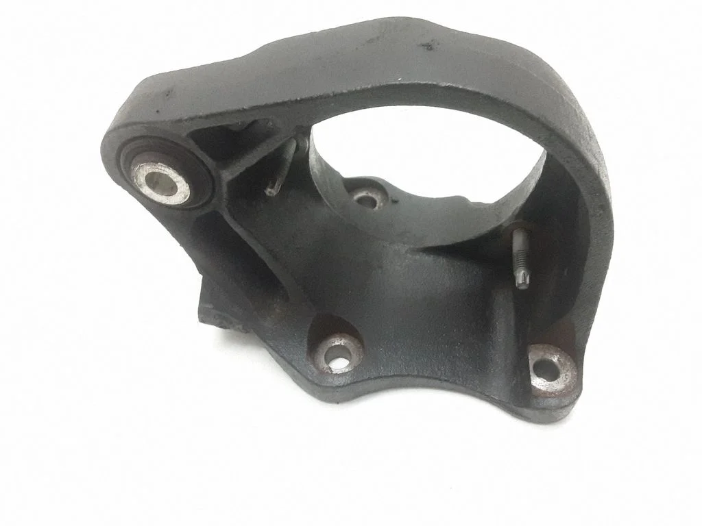 Driveshaft support bearing bracket – Volvo XC60 (2014-2016)