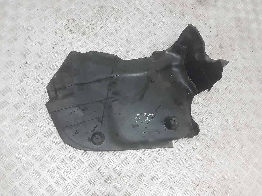 Osłona podwozia pod zderzakiem tylnym – BMW Seria 5 E60 E61 (2004-2010)