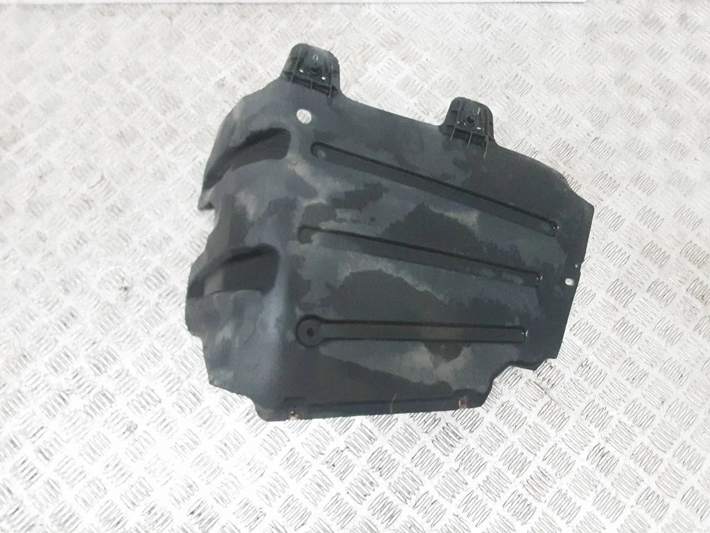 Rear underbody cover/under tray 5G9825205D