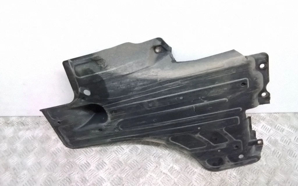 Rear underbody cover/under tray 30736341