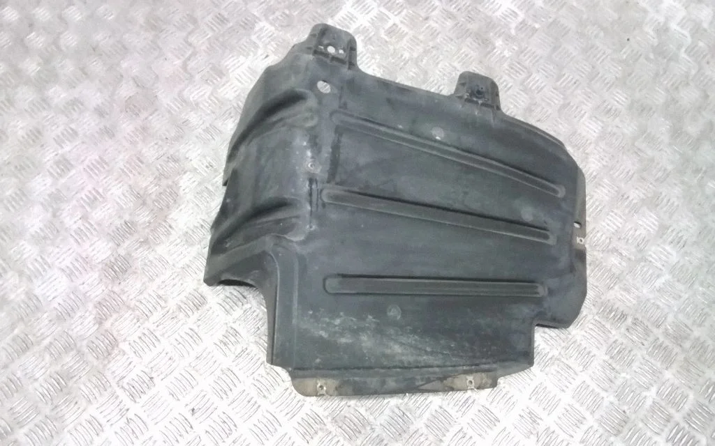 Rear underbody cover/under tray 17A825205A