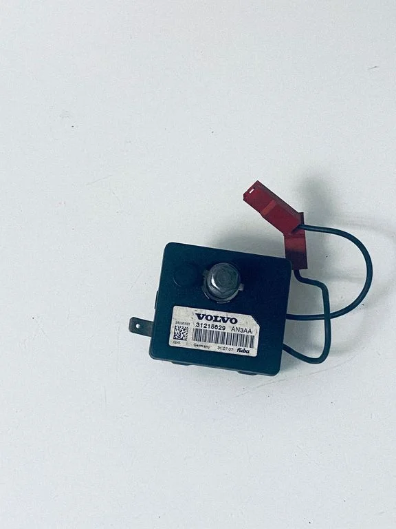 Aerial antenna filter – Volvo S80 (2007-2013)