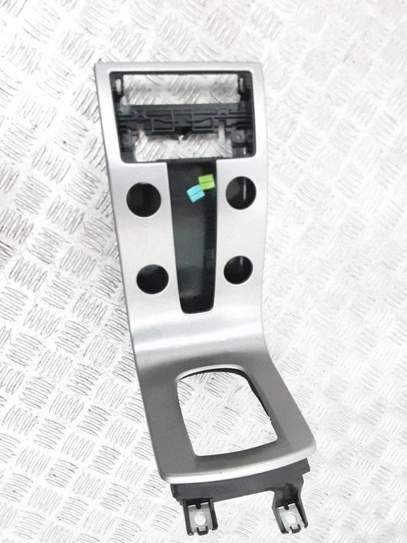 Climate control/heater control trim – Volvo V50 (2004-2007)