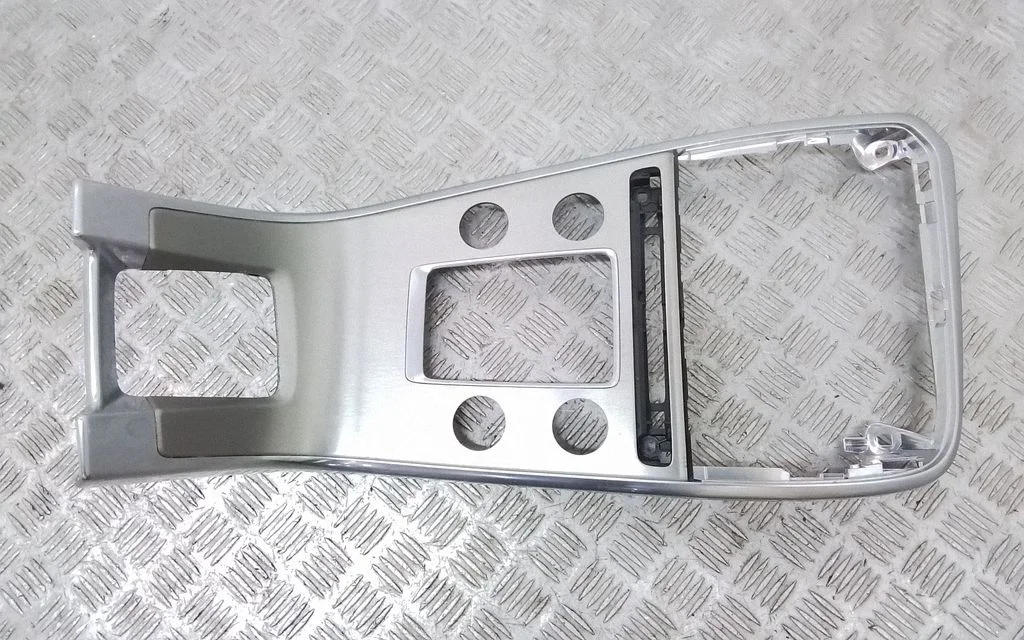 Climate control/heater control trim – Volvo XC60 (2009-2013)