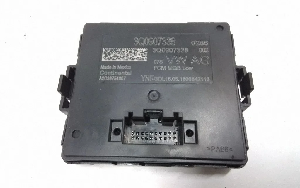 Tulede moodul (LCM) 3Q0907338