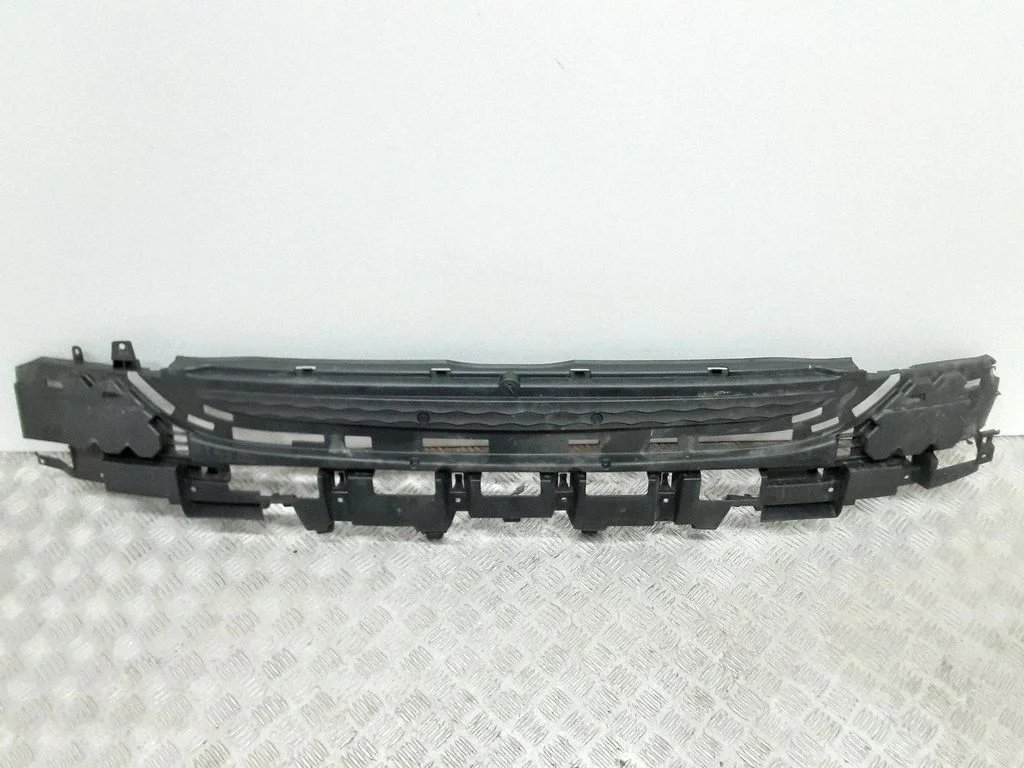 Front bumper support beam – Chrysler Pacifica (2017-)