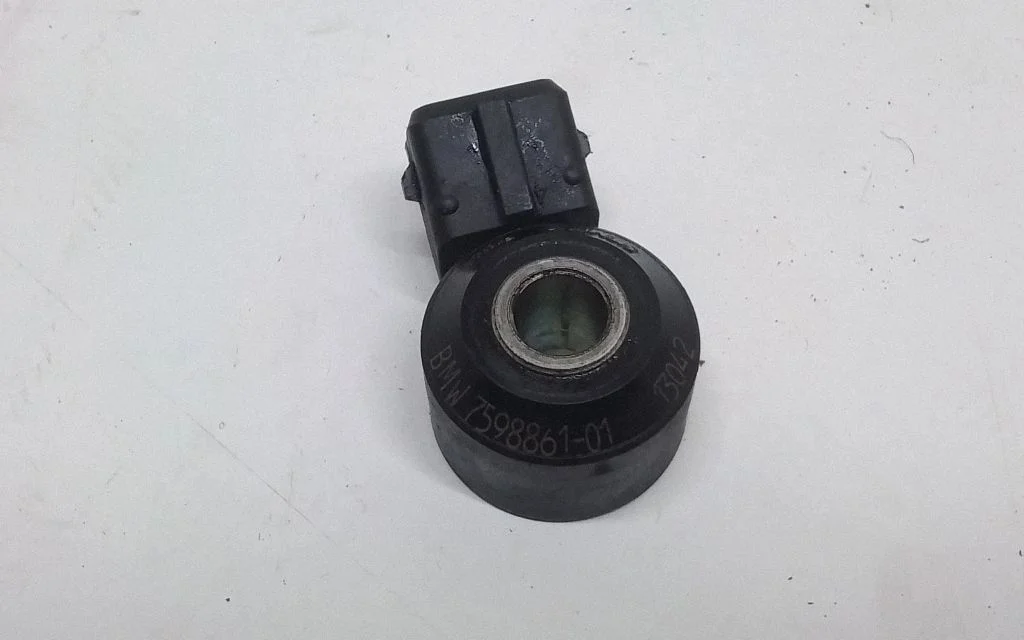 Detonation knock sensor – BMW 7 Series F01 F02 F03 F04 (2008-2016)