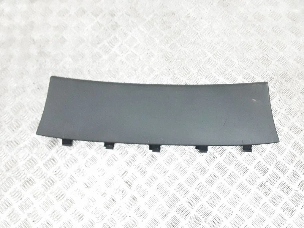 Tailgate trim 30740588