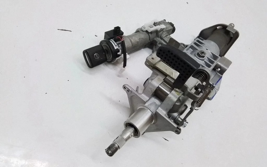 Roolisamba komplekt – Nissan Navara D40 (2004-2015)