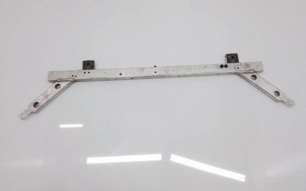 Top upper radiator support slam panel 31425937