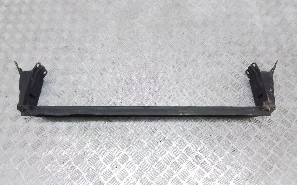 Bottom radiator support slam panel – Volvo S80 (2007-2013)