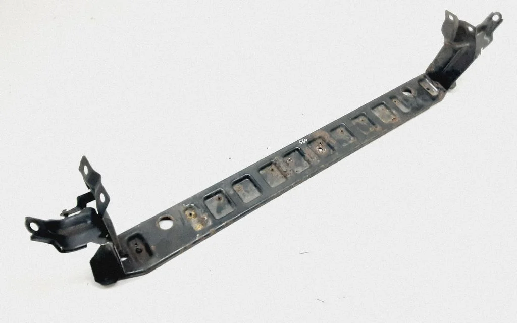 Bottom radiator support slam panel – Volvo S60 (2011-2013)